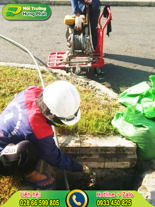 Nạo v&eacute;t hố ga quận T&acirc;n Ph&uacute; gi&aacute; rẻ đảm bảo uy t&iacute;n